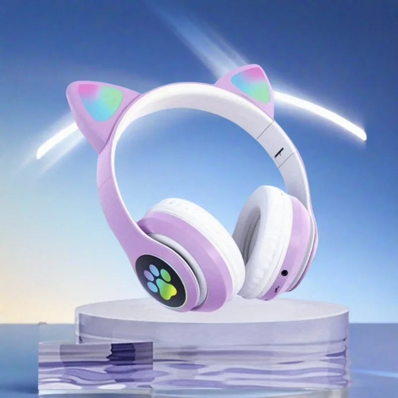 New Flash Light Cute Cat Ears  - đánh giá và giá Wired Earphone Lightning